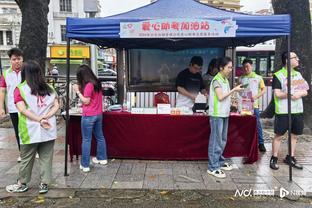 刘维伟：李晓旭05年出道&杨瀚森05年出生 致敬传奇 未来可期